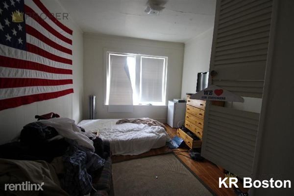 130 Englewood, Brighton