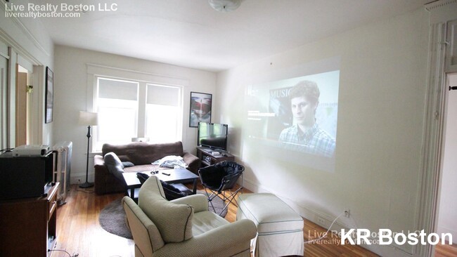 130 Englewood Ave, Brighton