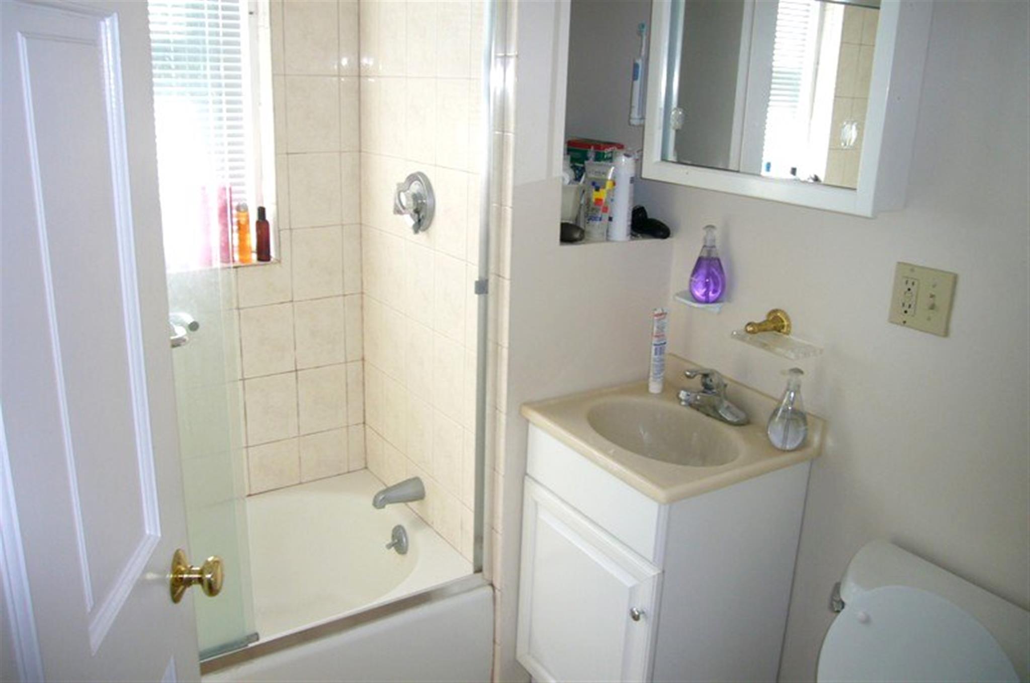 54 Kelly Rd, Central Square