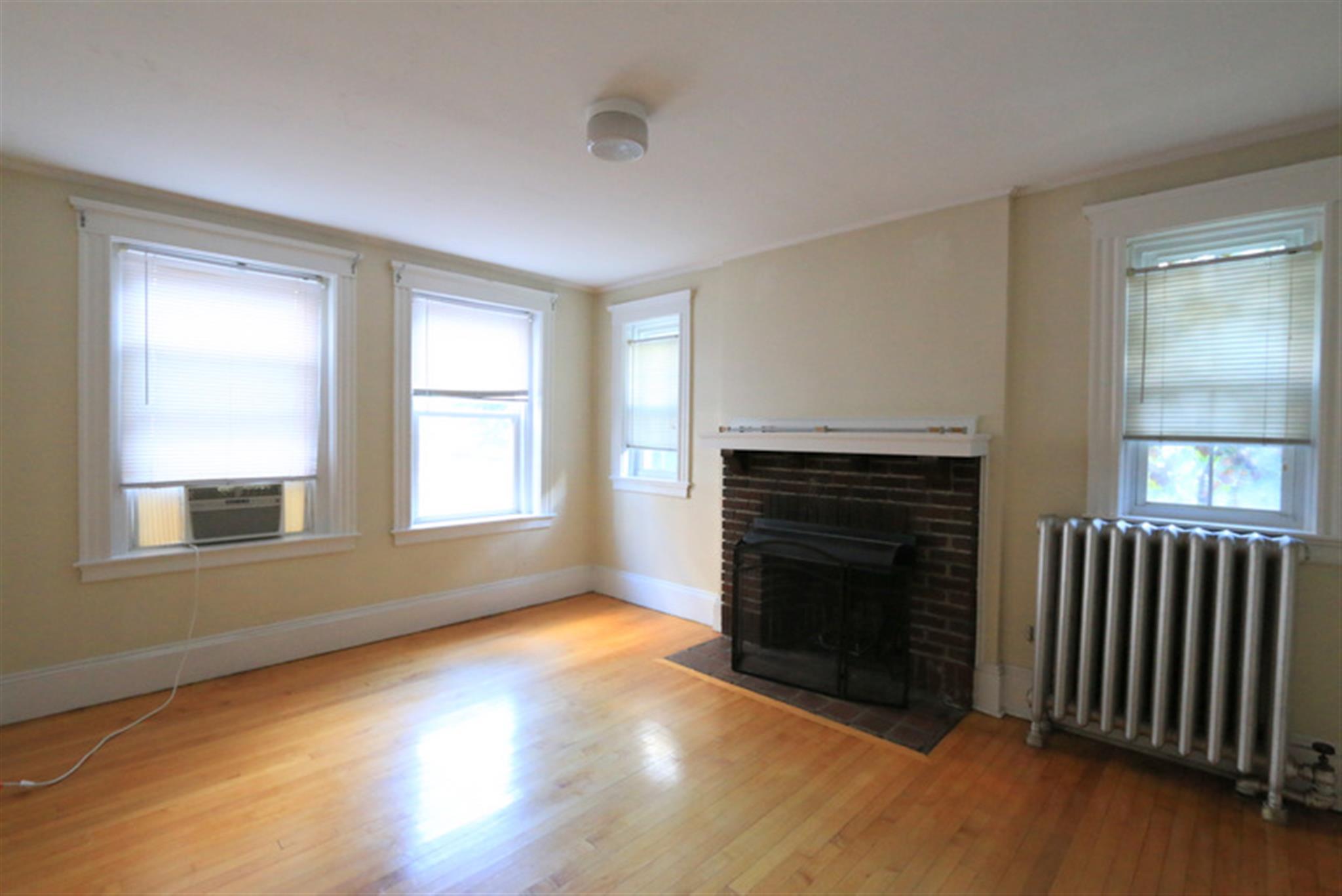 6 Craigie Cir, Harvard Square