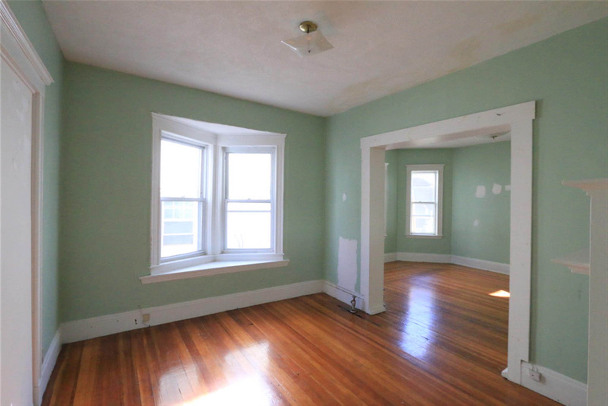 14 Belknap St, Teele Square