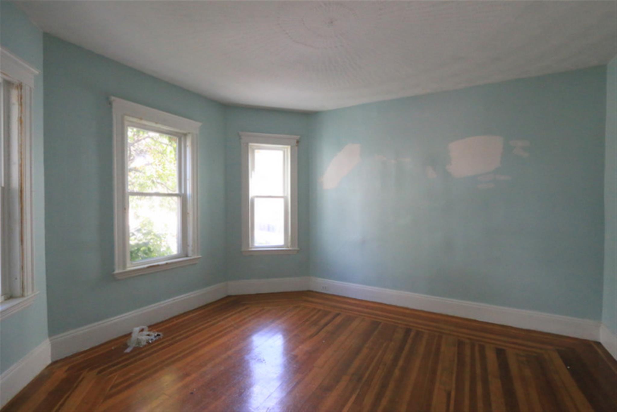 14 Belknap St, Teele Square