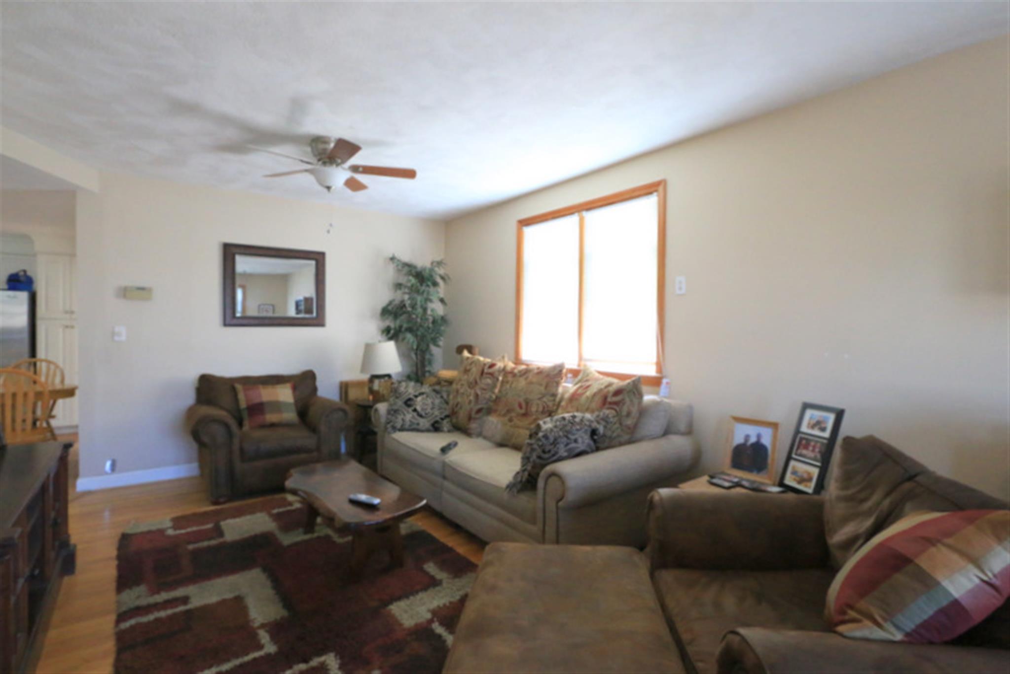 8 Winchester Ct, Medford