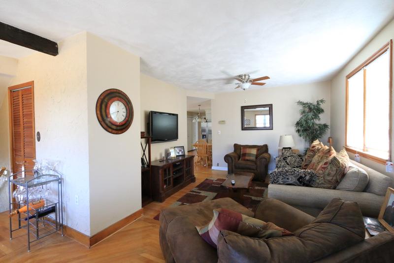 8 Winchester Ct, Medford