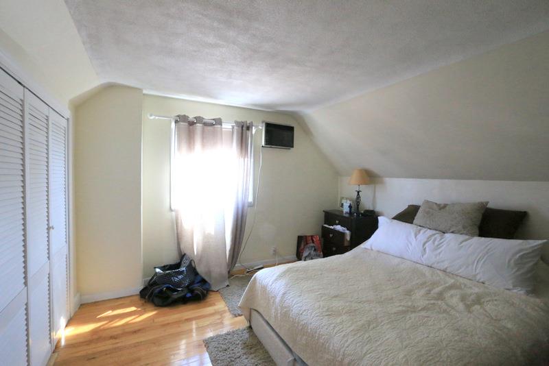 8 Winchester Ct, Medford