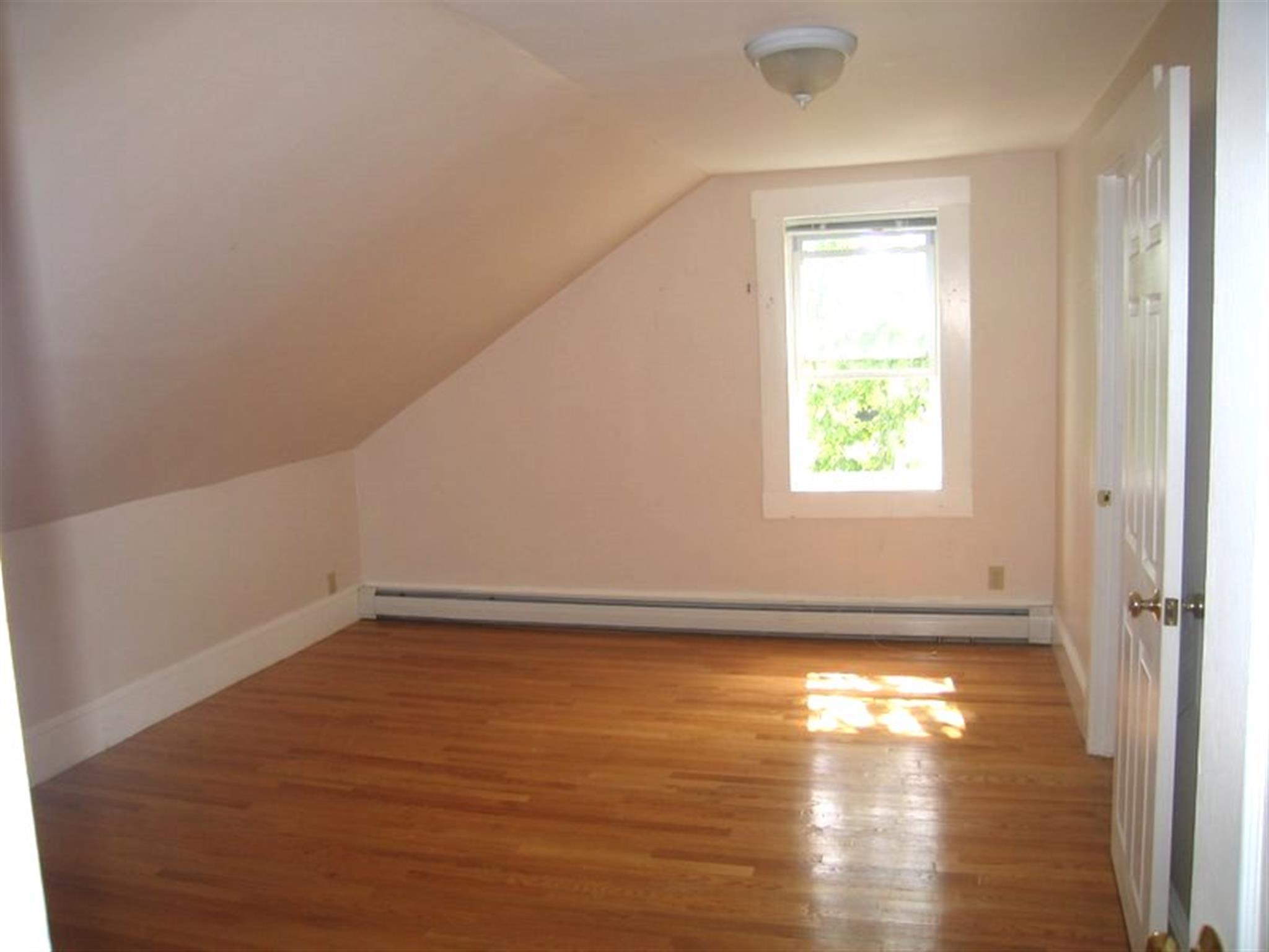 107 Brookline St, Cambridgeport