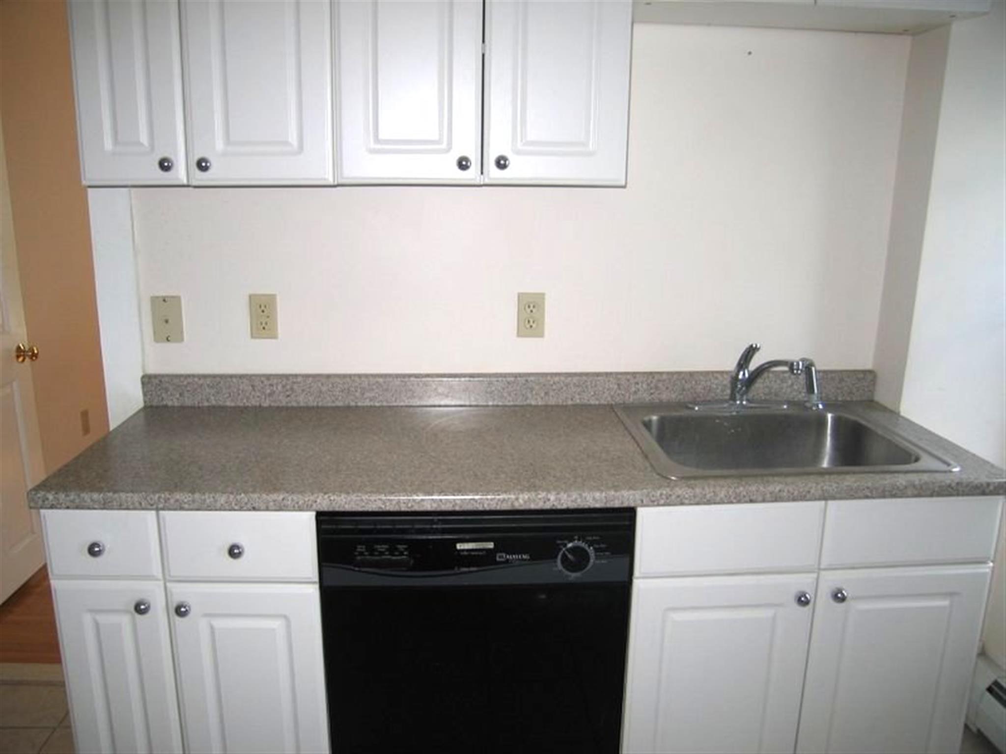 107 Brookline St, Cambridgeport