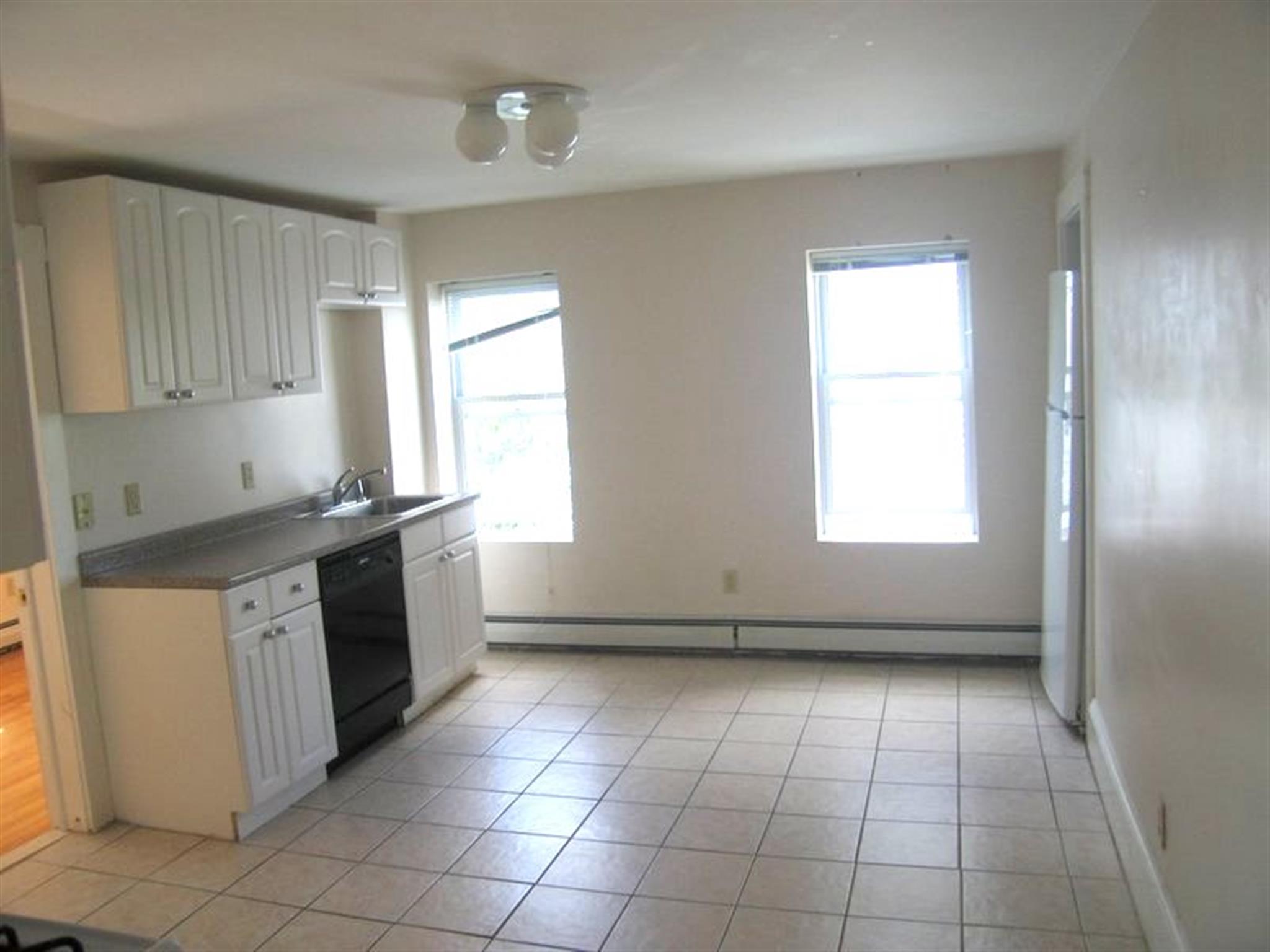 107 Brookline St, Cambridgeport