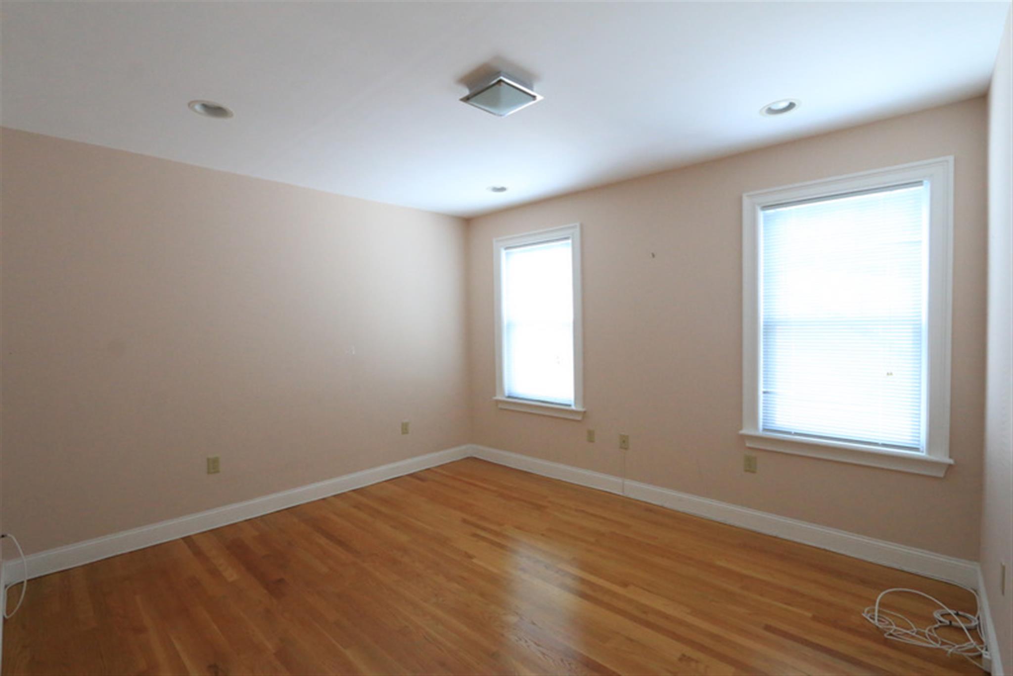 68 Line St, Inman Square