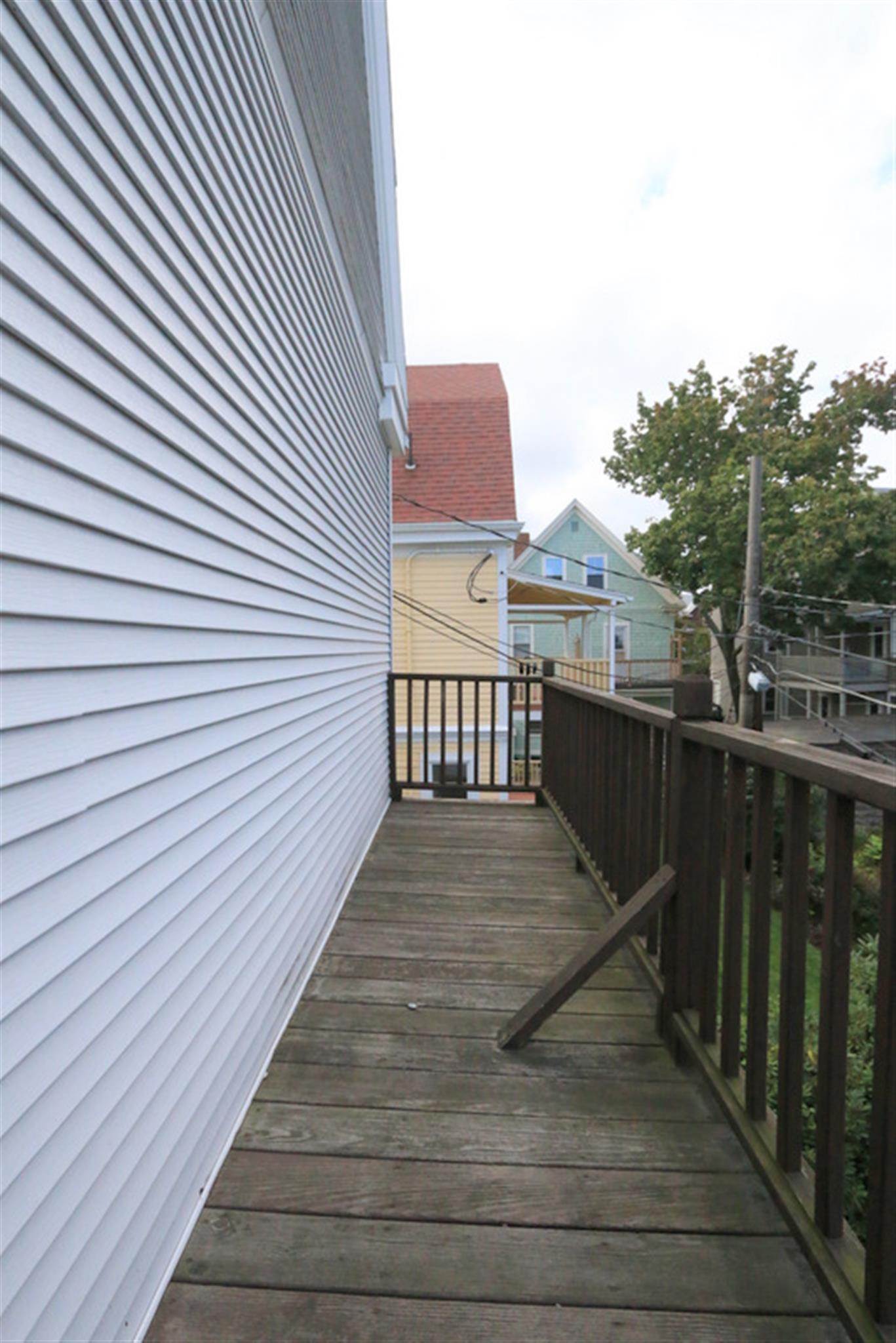 41 Ossipee Rd, Davis Square