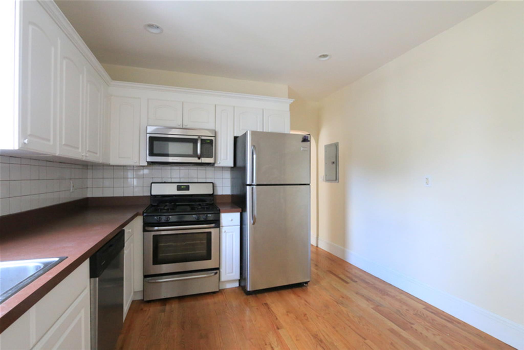 41 Ossipee Rd, Davis Square