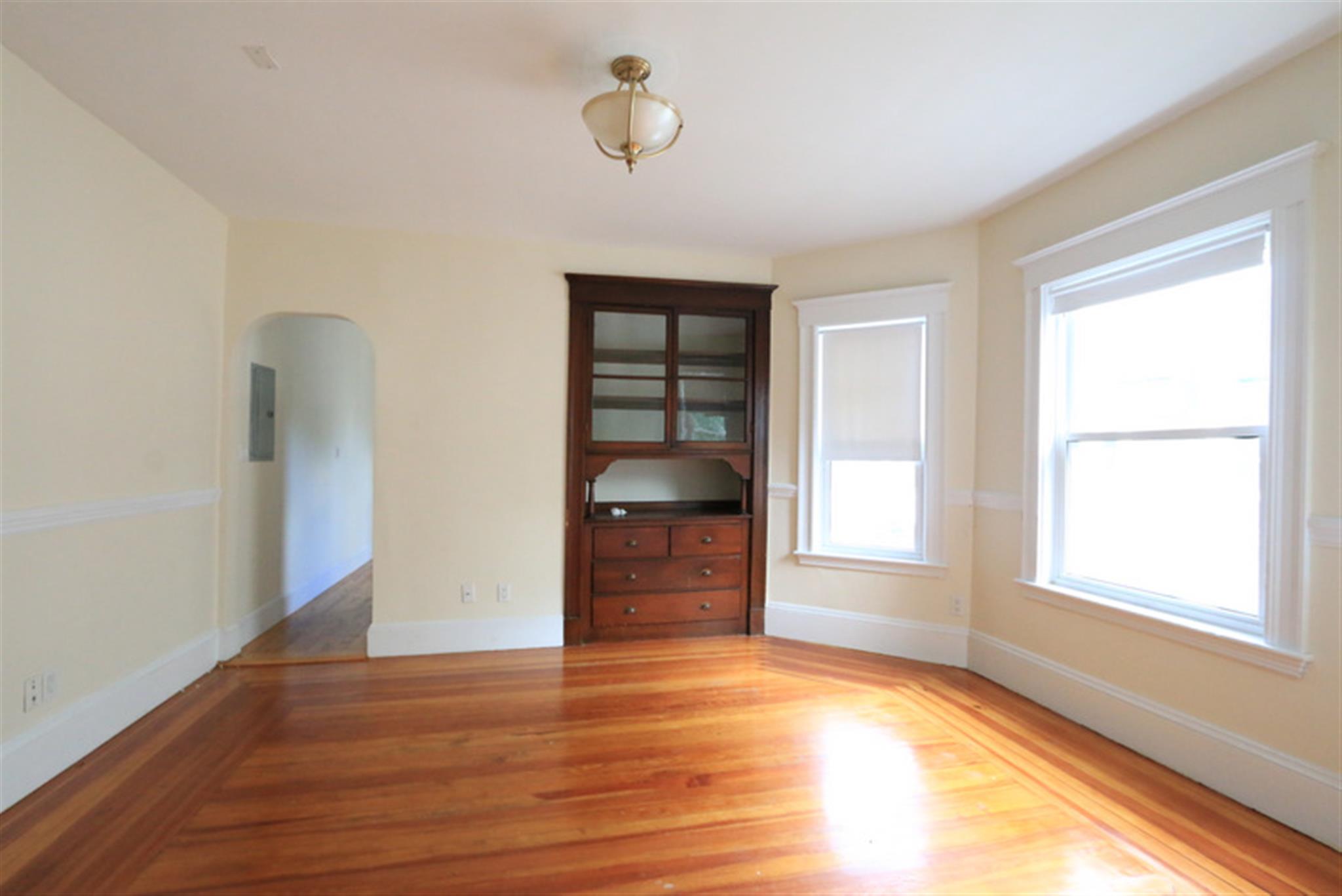 41 Ossipee Rd, Davis Square