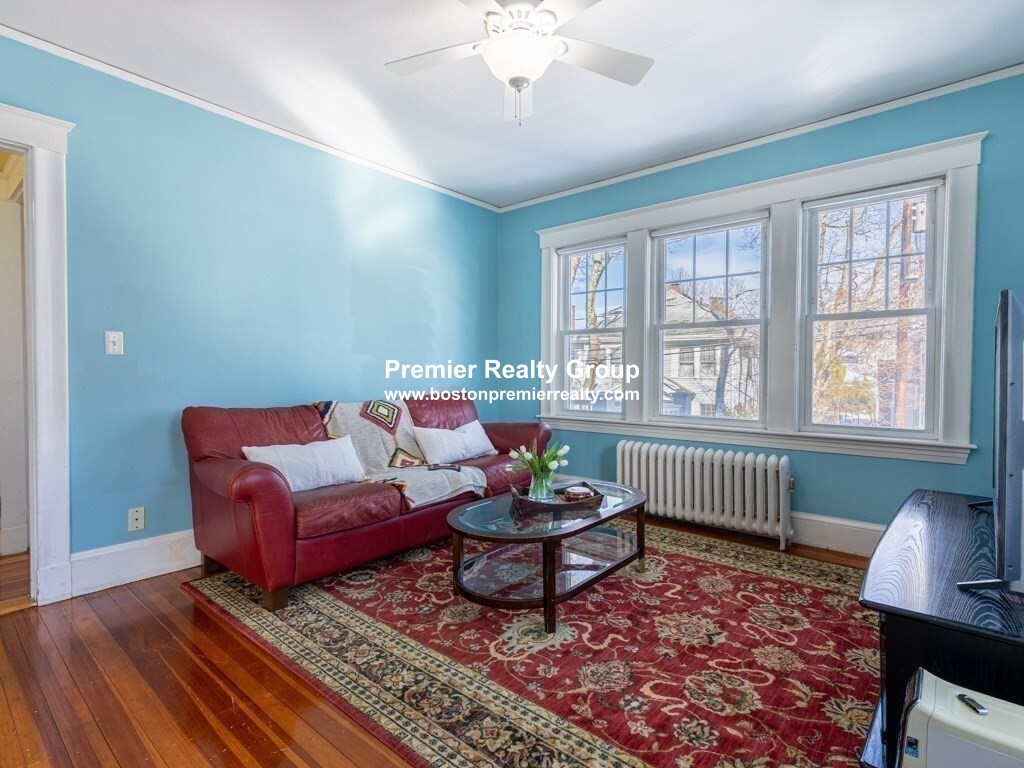 139-141 Harvard St, Newtonville