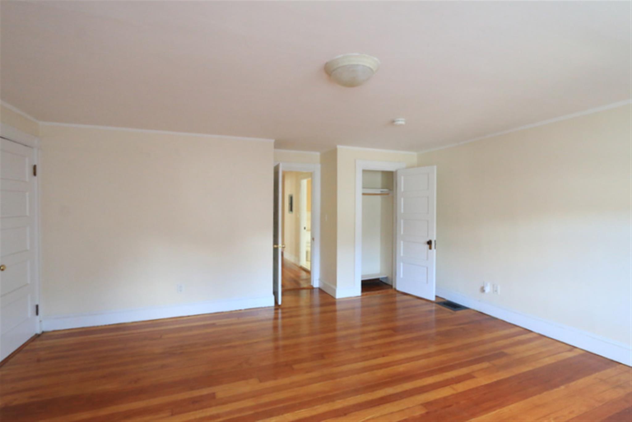 41 Ossipee Rd, Davis Square