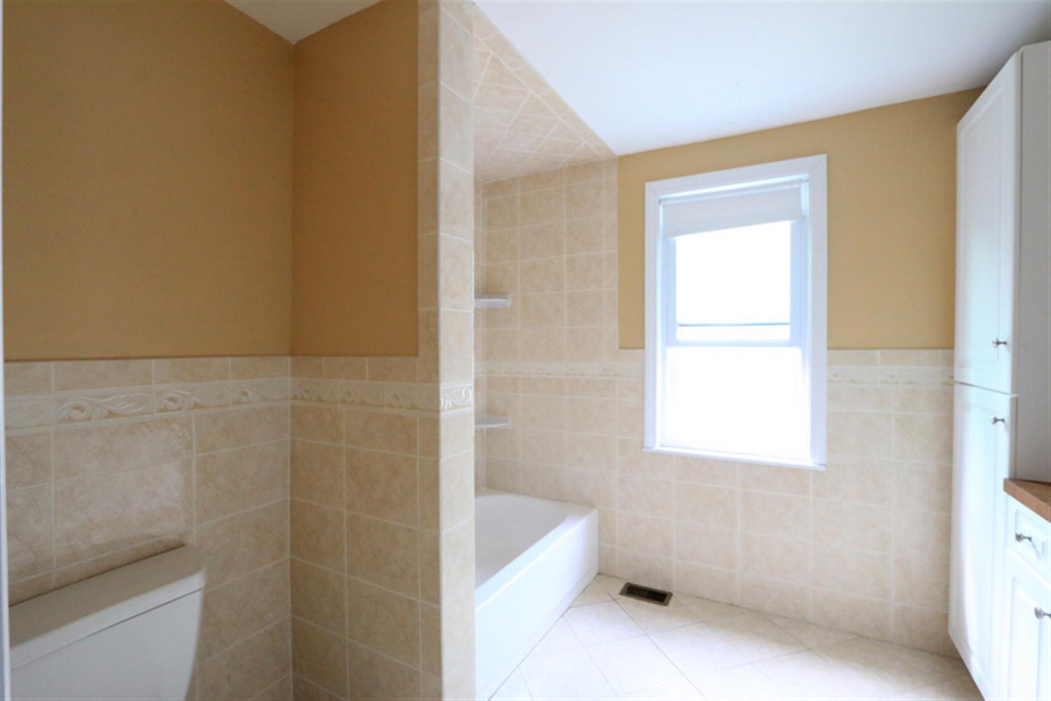 41 Ossipee Rd, Davis Square