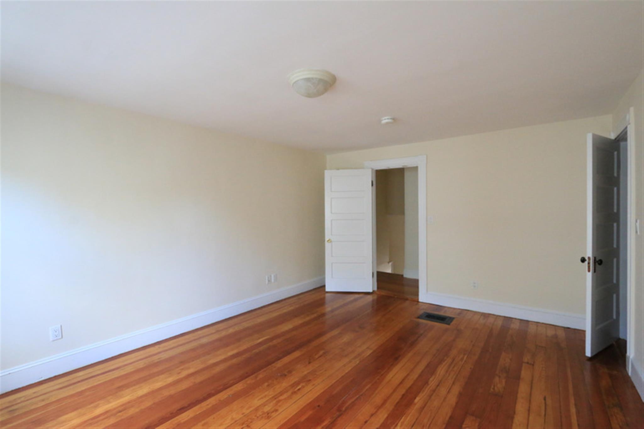 41 Ossipee Rd, Davis Square