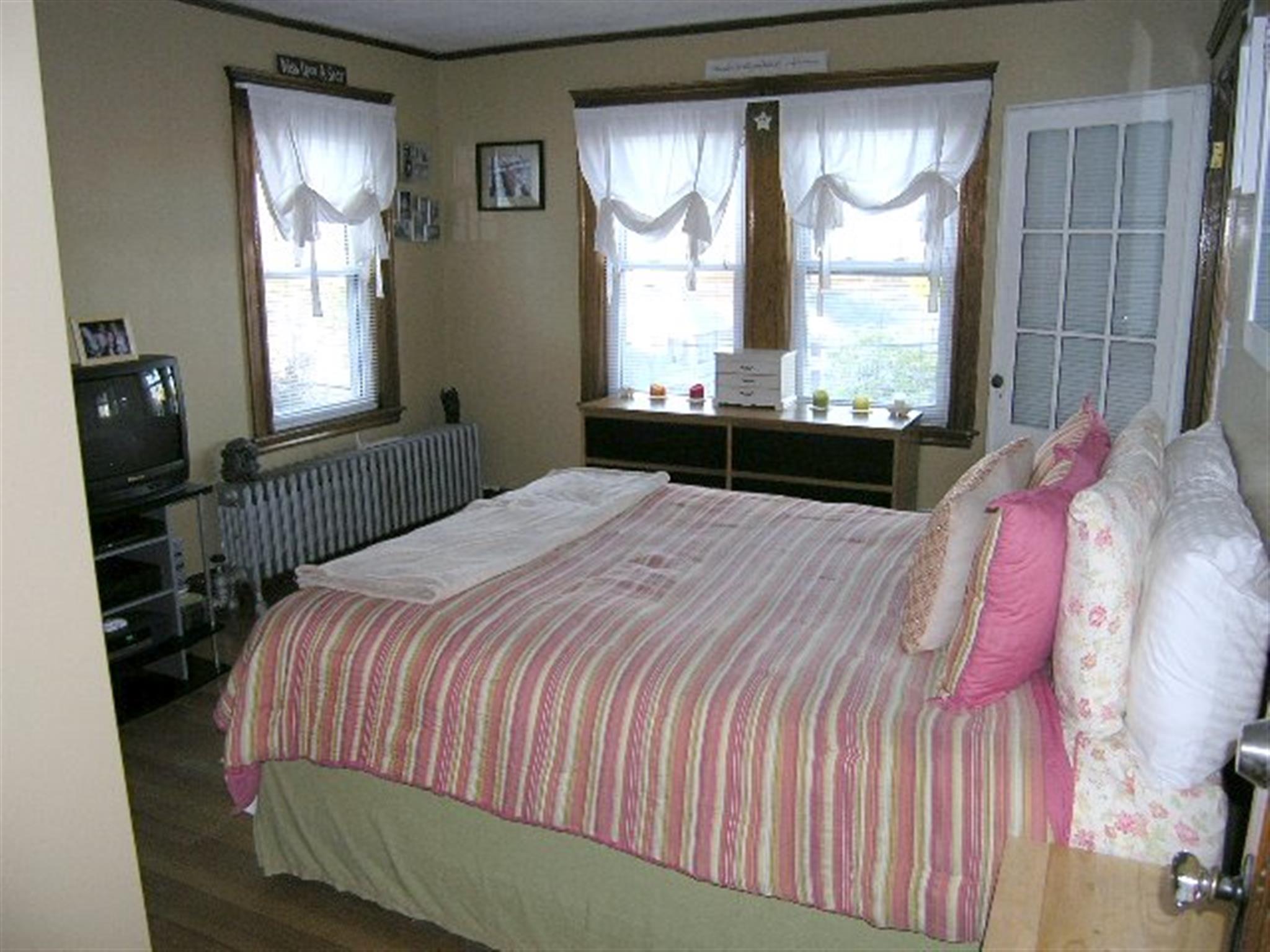 108 Ten Hills Rd, Prospect Hill