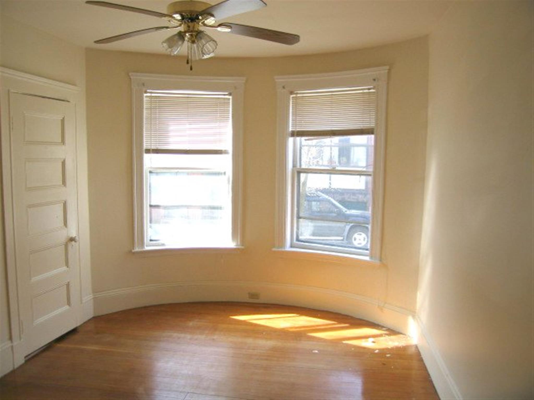 18 Sanborn Ave, Union Square