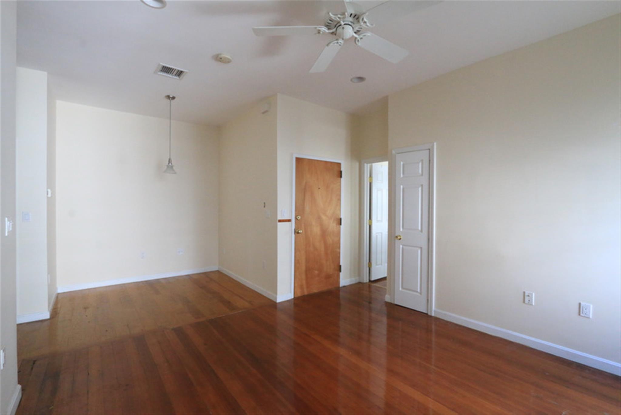 24 Tufts St, Cambridgeport