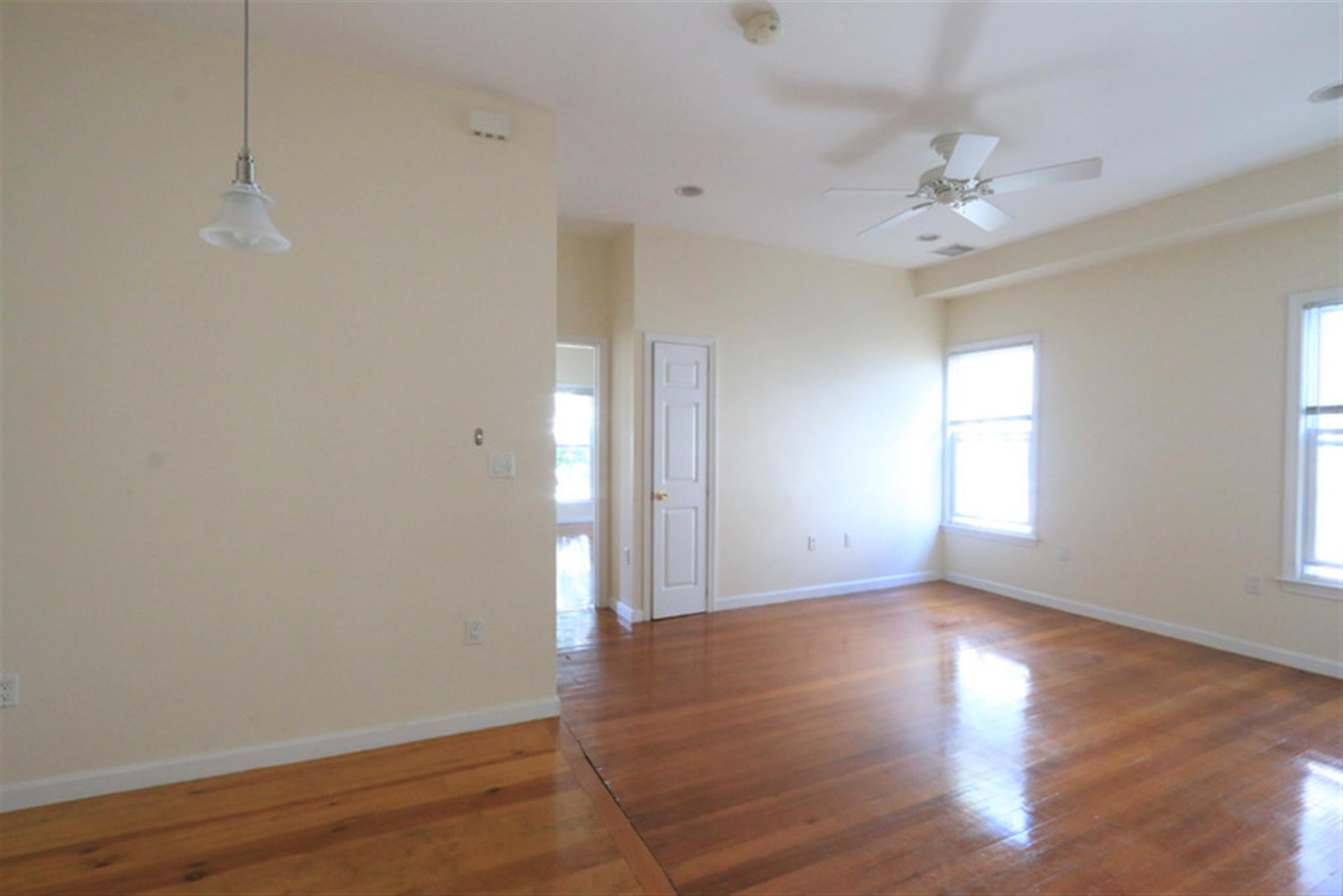 24 Tufts St, Cambridgeport