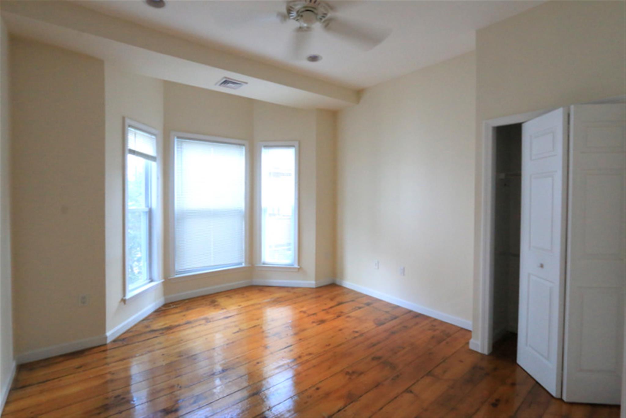 24 Tufts St, Cambridgeport