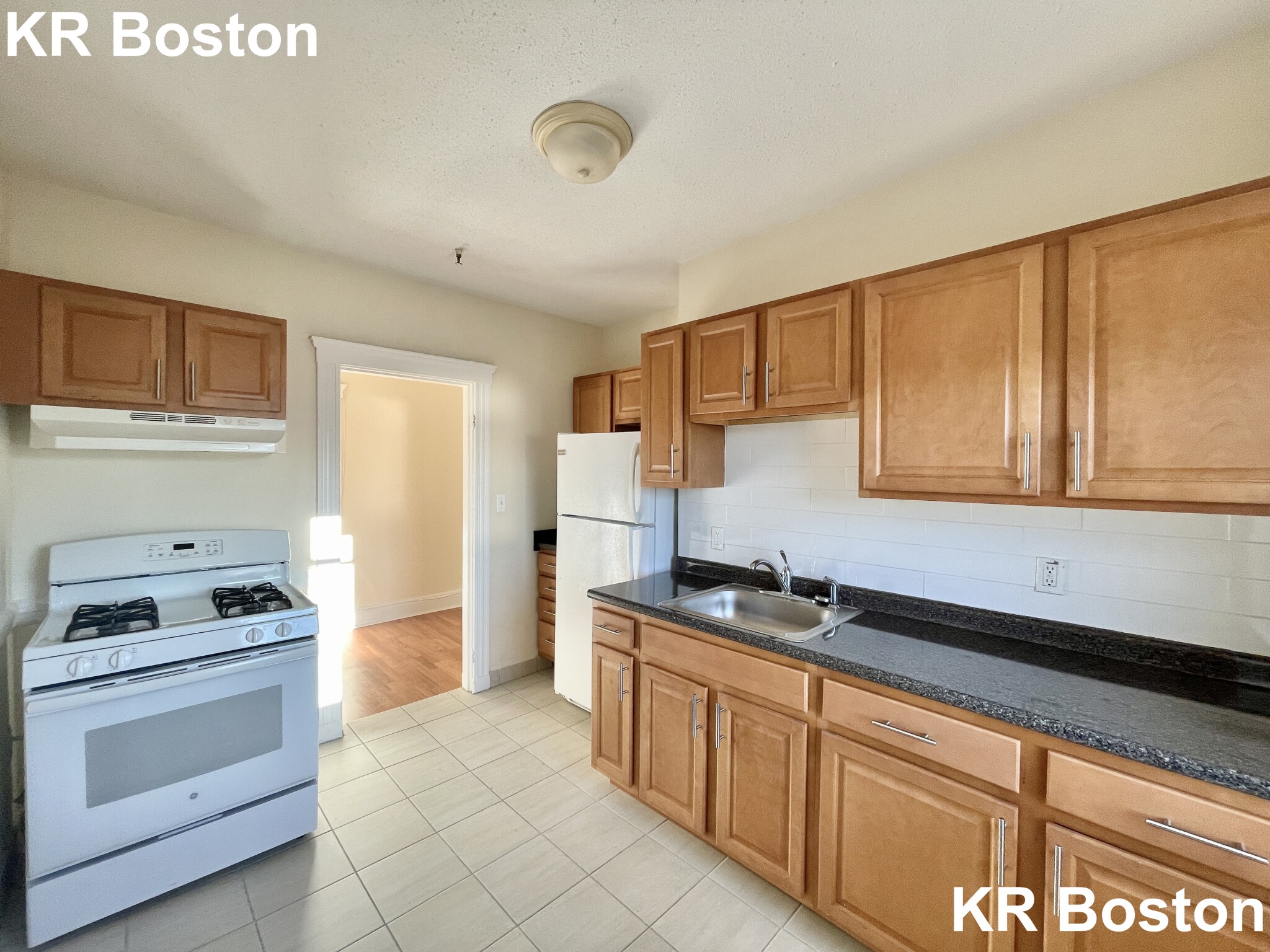 131 Washington St, Brighton