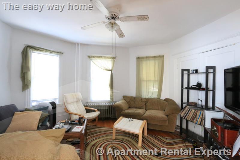 117 Rogers, Ball Square