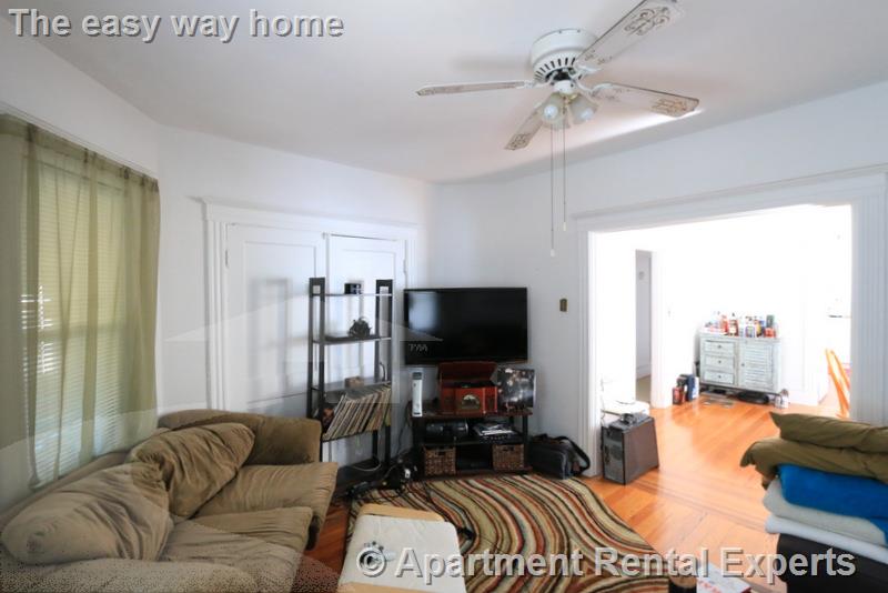 117 Rogers, Ball Square