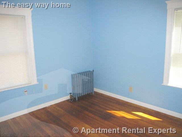 292 Boston Ave, Medford