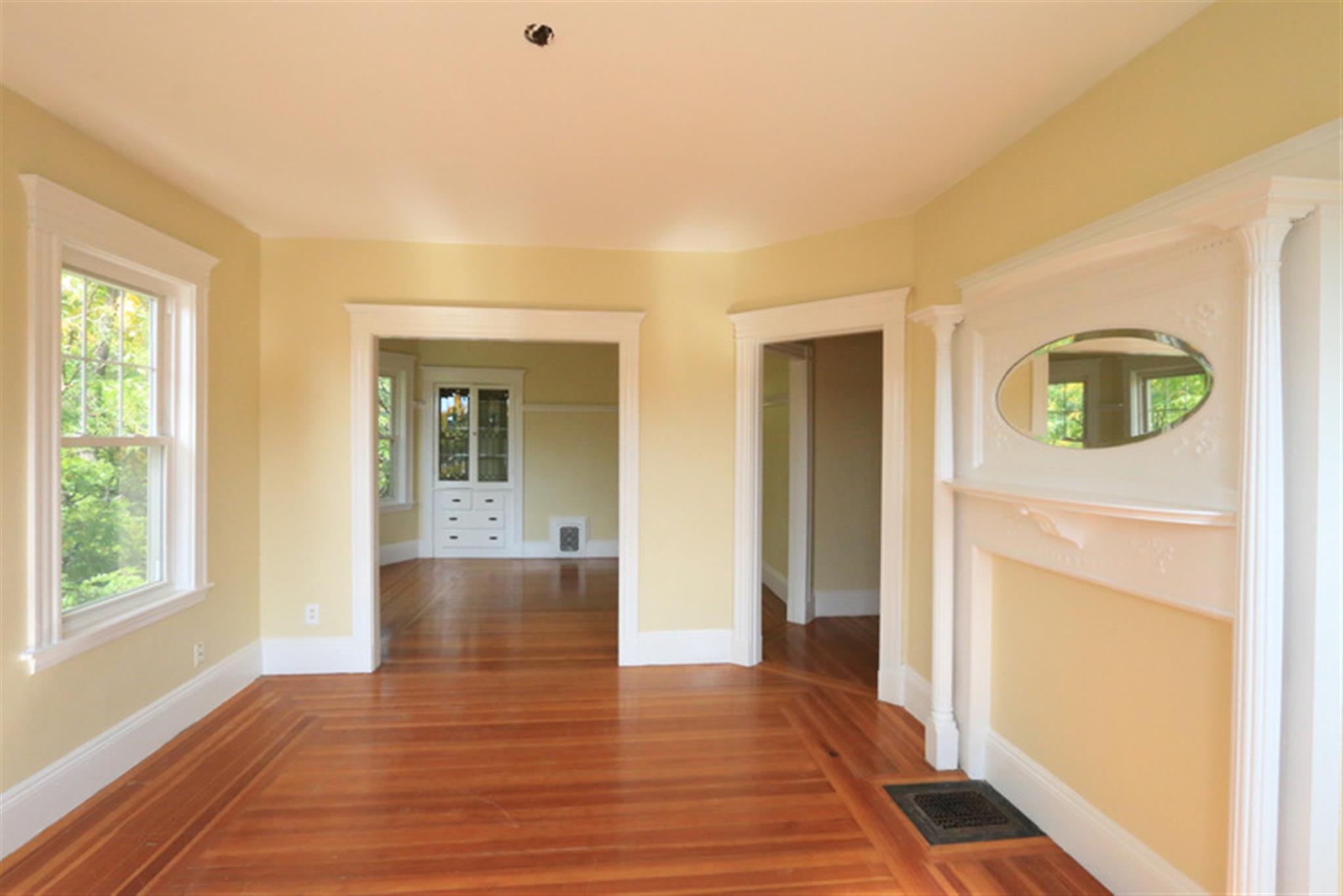 19 Park Ave, Davis Square