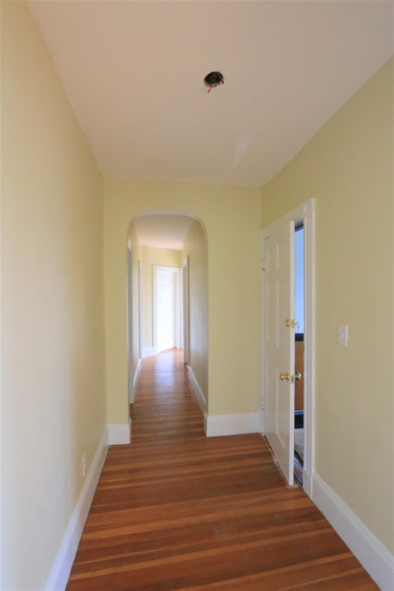 19 Park Ave, Davis Square