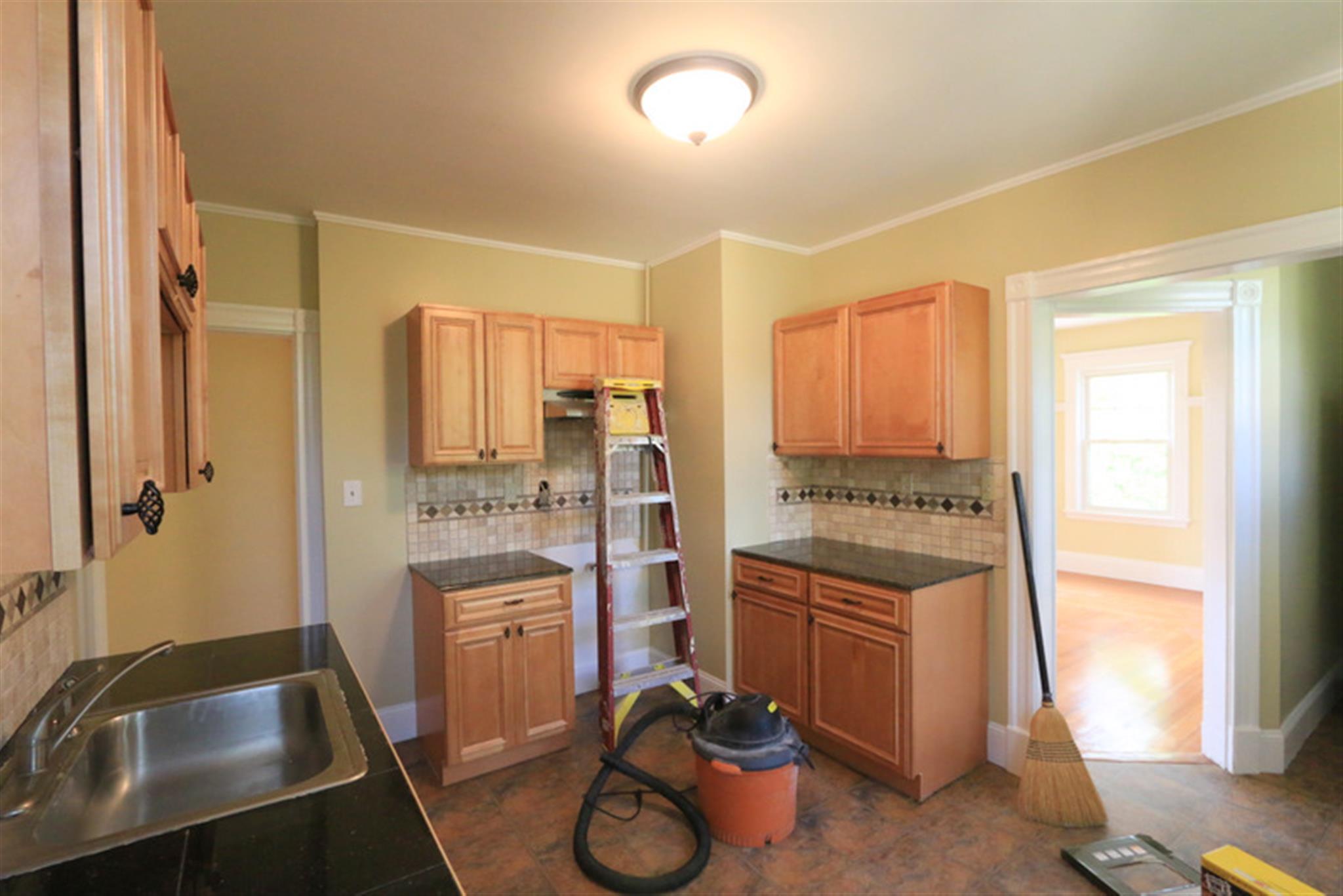 19 Park Ave, Davis Square