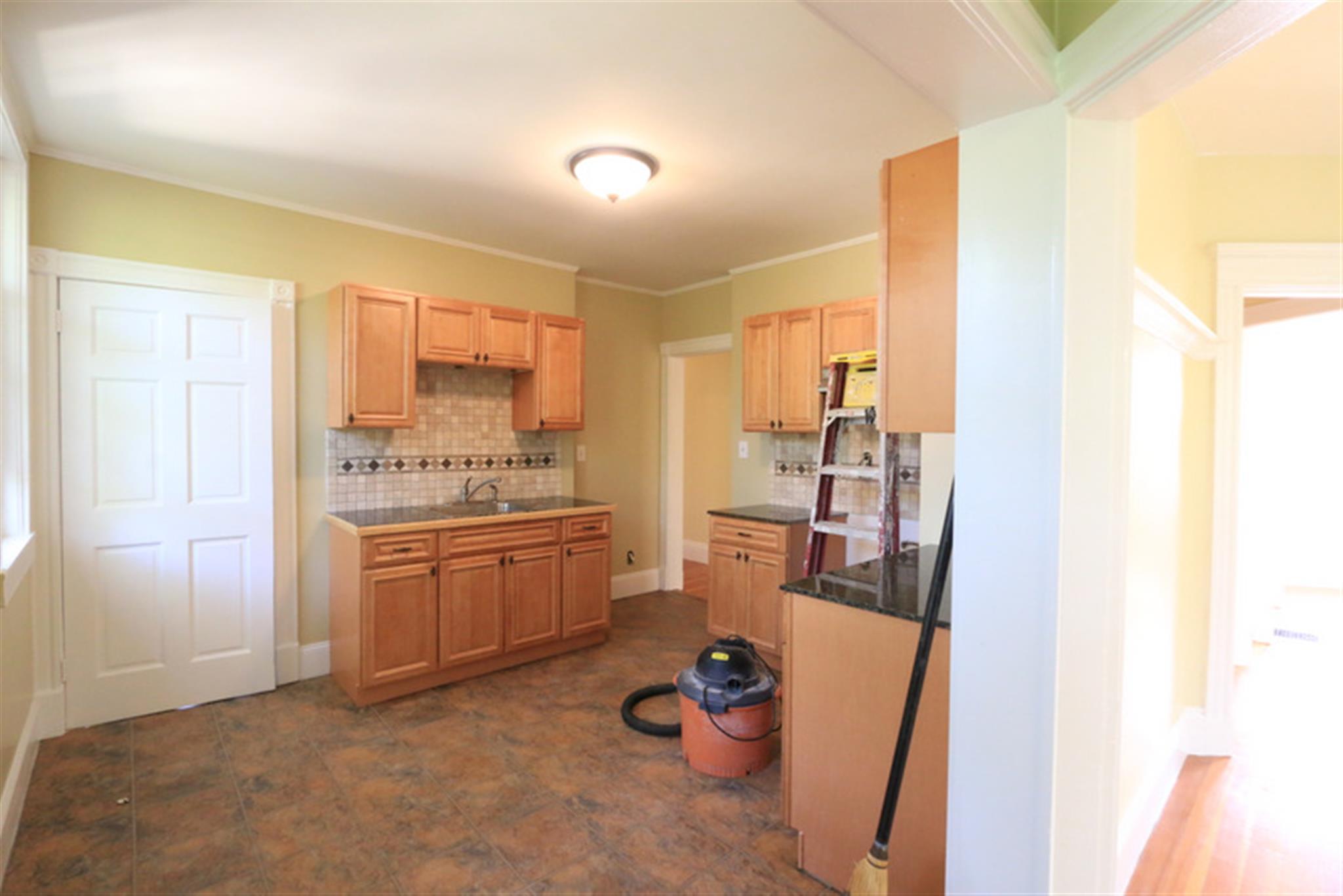 19 Park Ave, Davis Square