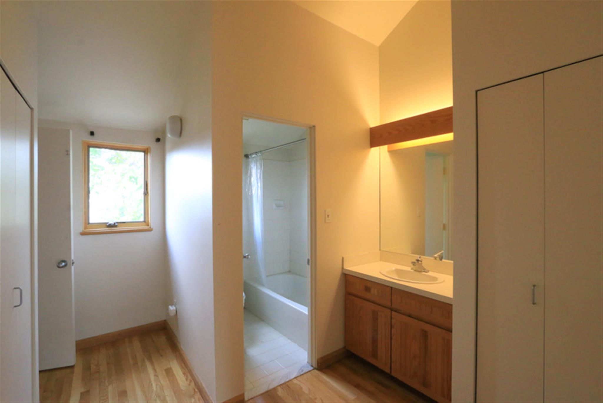 2147 Massachusetts Ave, Porter Square