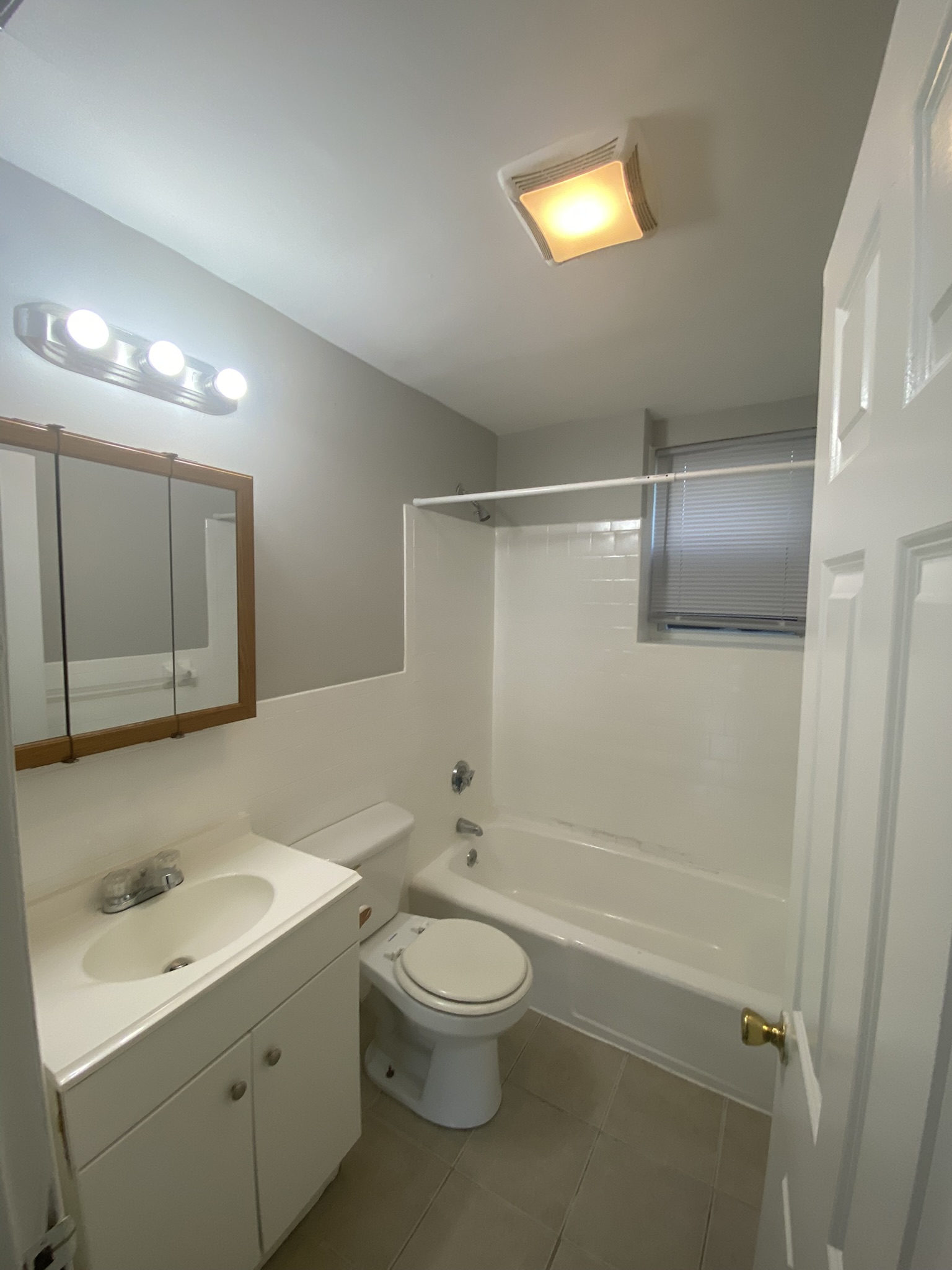 165 Delhi St, Mattapan