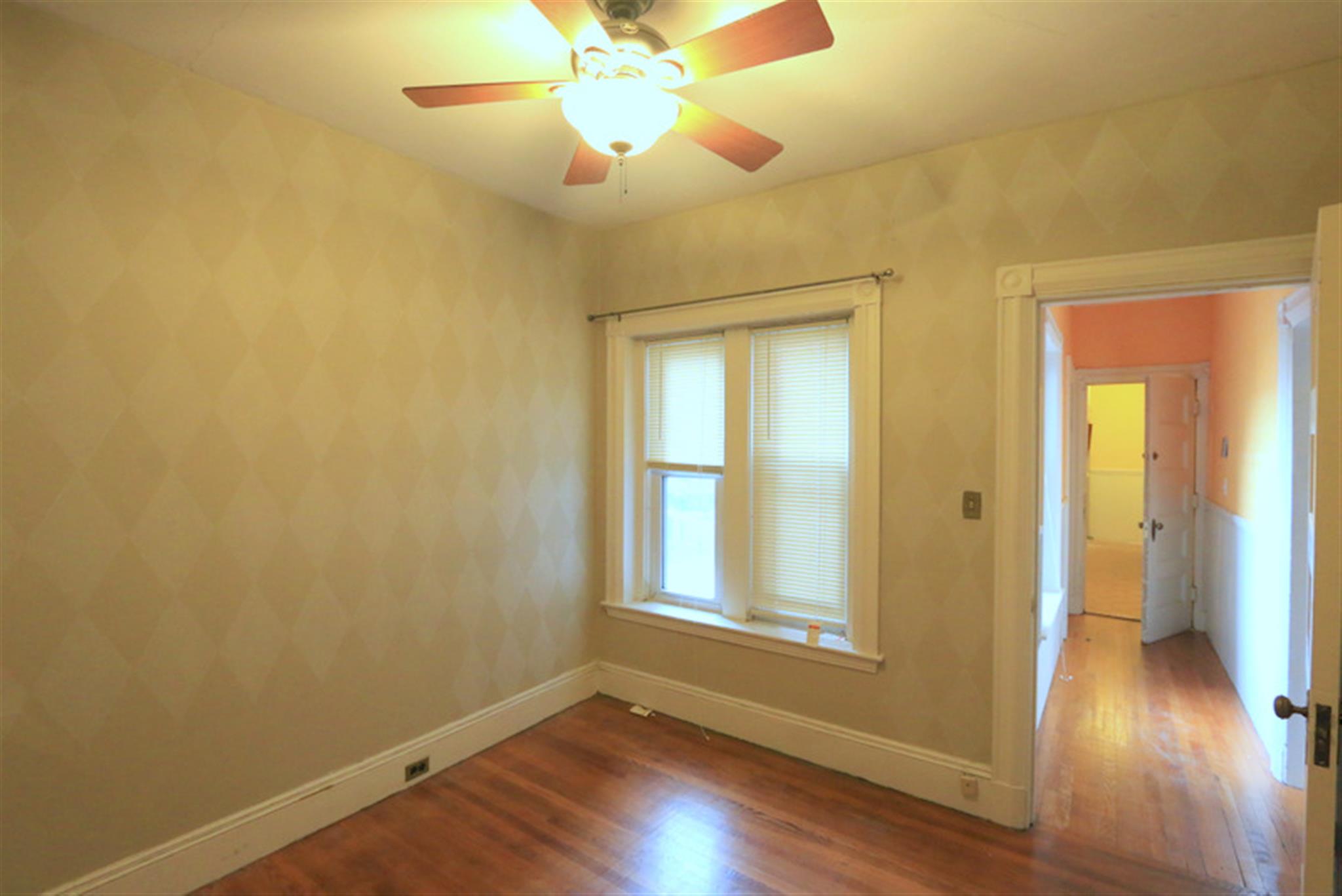 900 Massachusetts Ave, Harvard Square