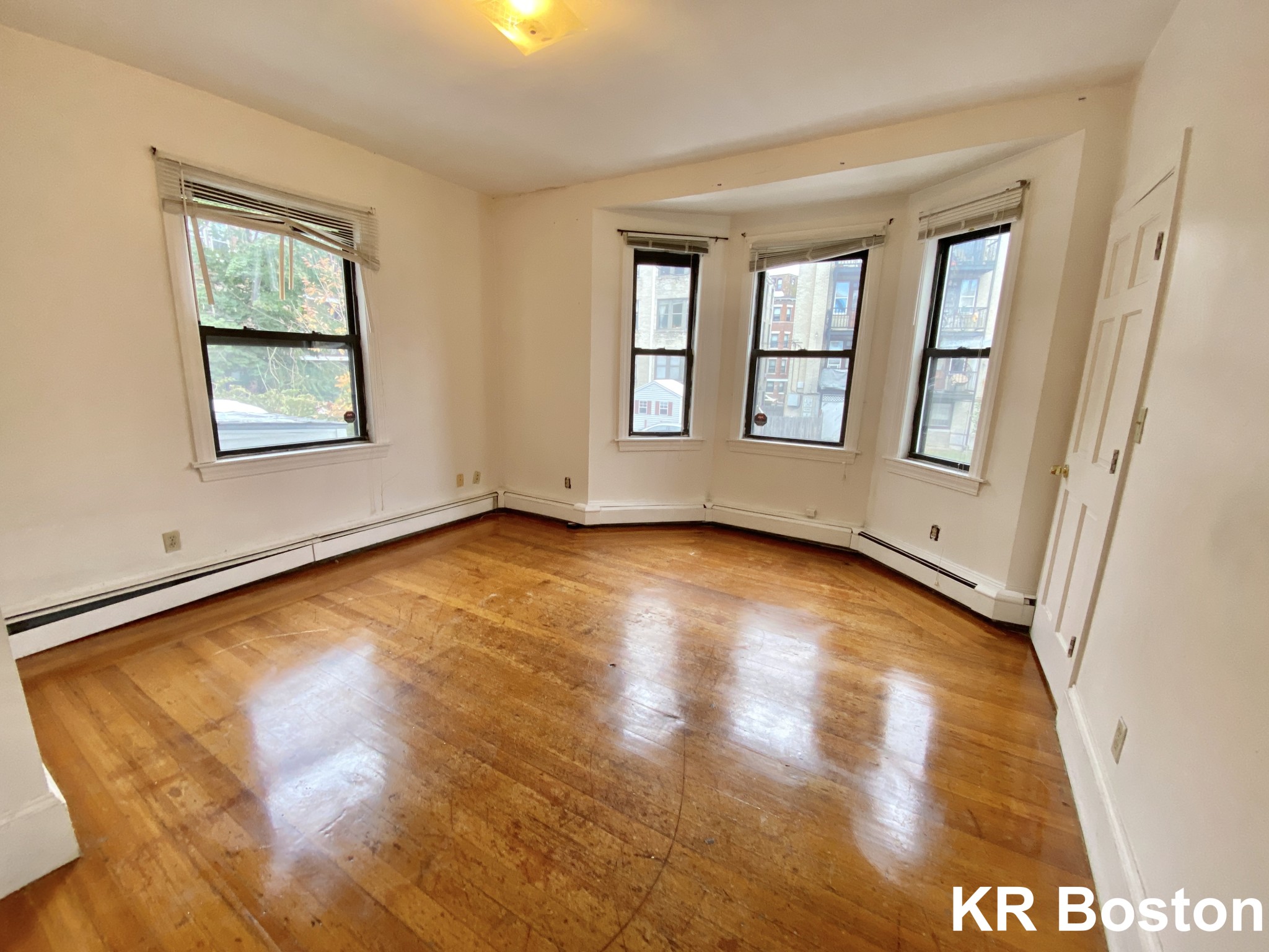 132 Chiswick Rd, Brighton