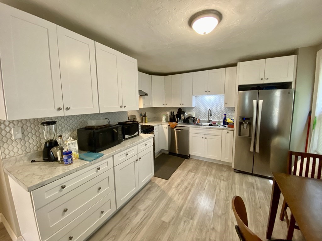 132 Hyde Park Ave, Jamaica Plain