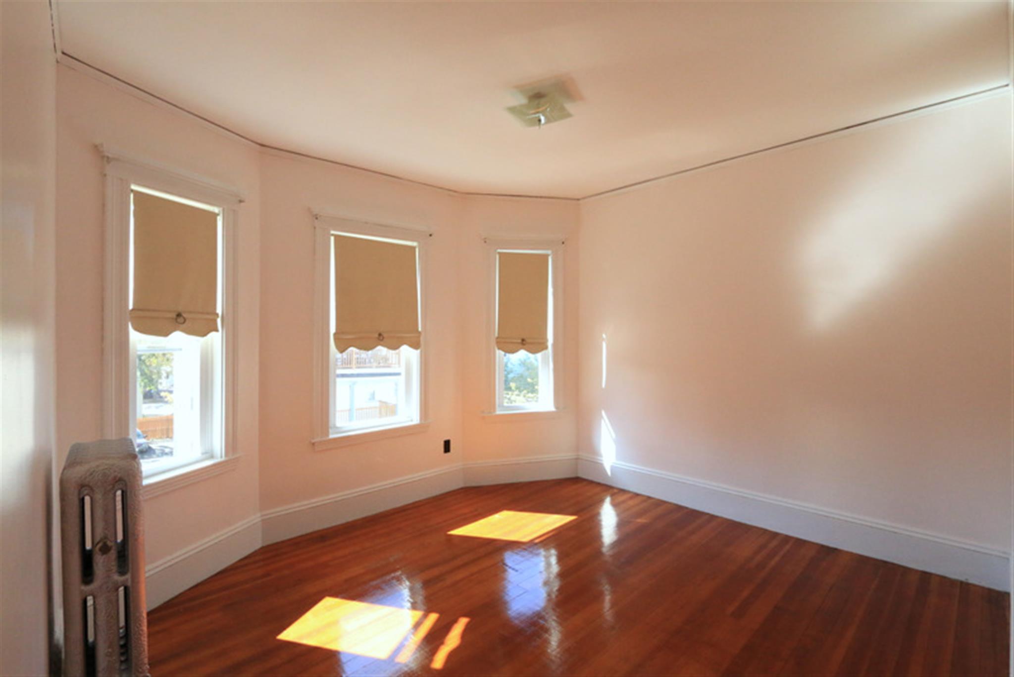 57 Conwell Ave, Teele Square