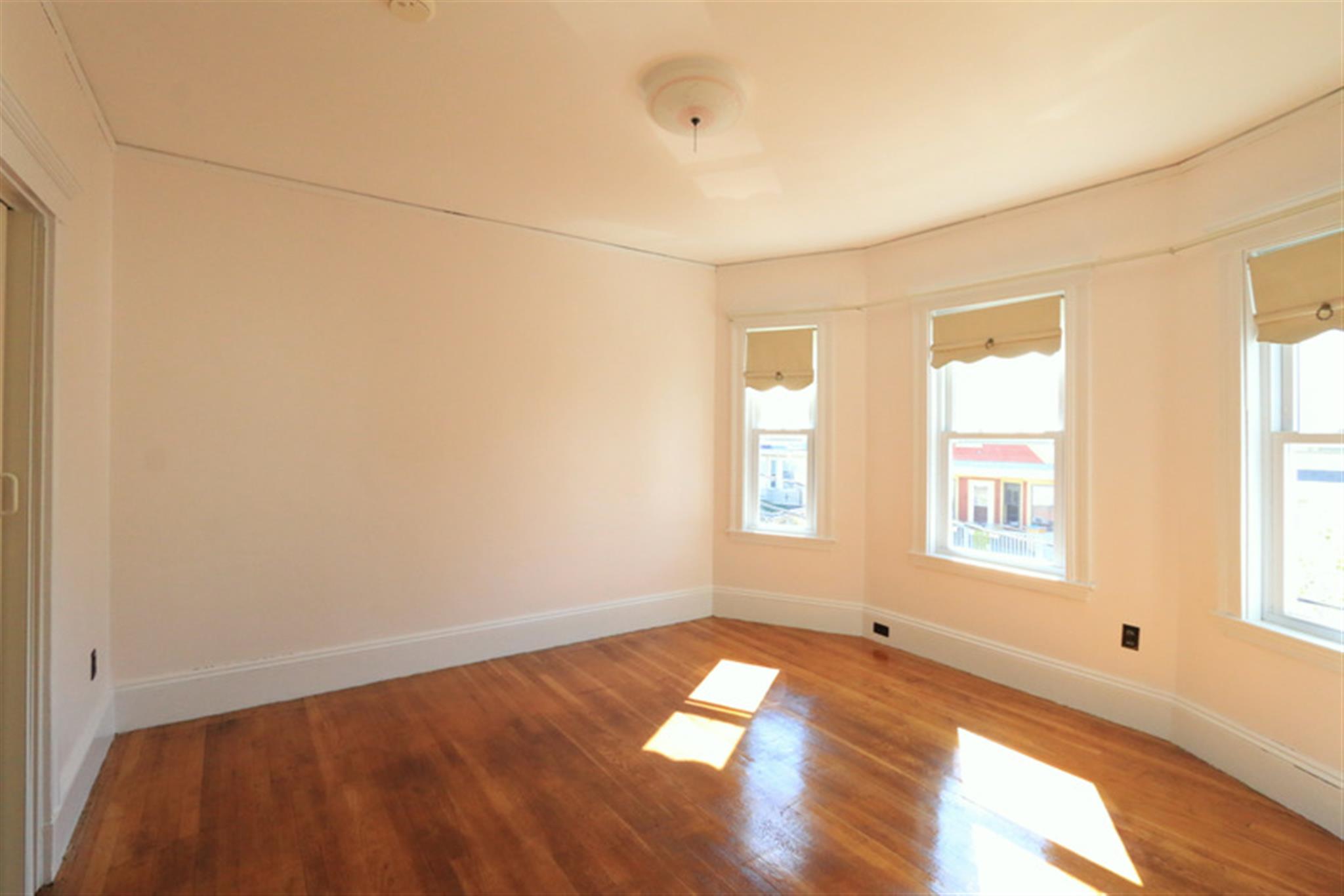 57 Conwell Ave, Teele Square