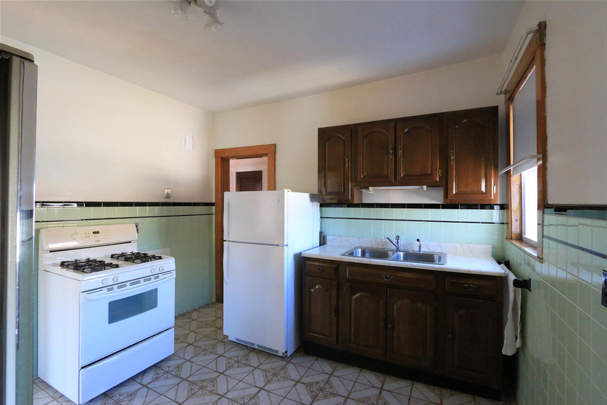 57 Conwell Ave, Teele Square