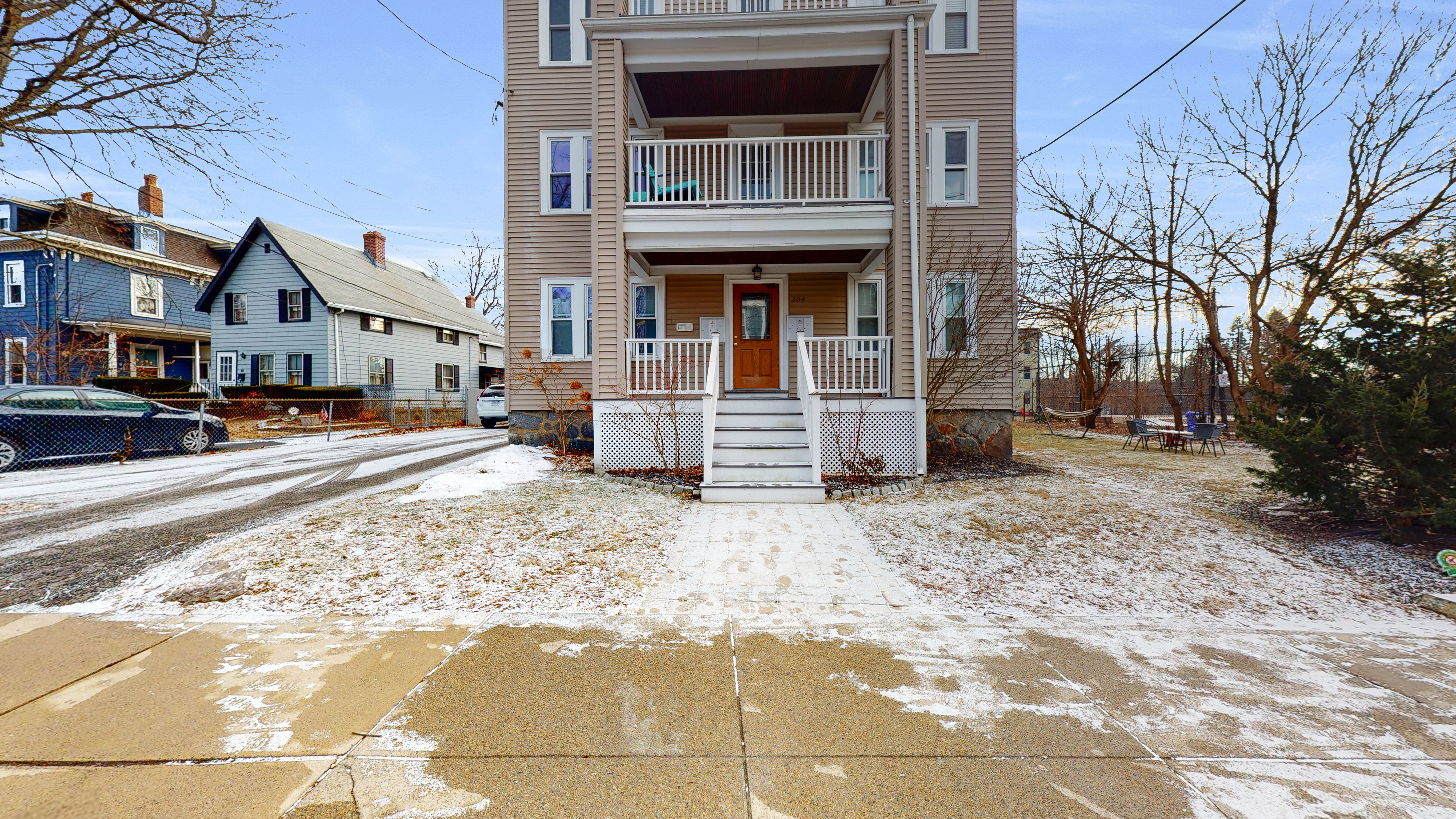 304 Lamartine St, Jamaica Plain