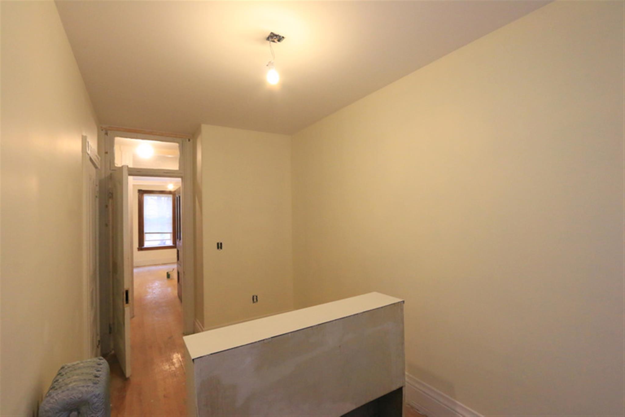 64 Vinal Ave, Prospect Hill