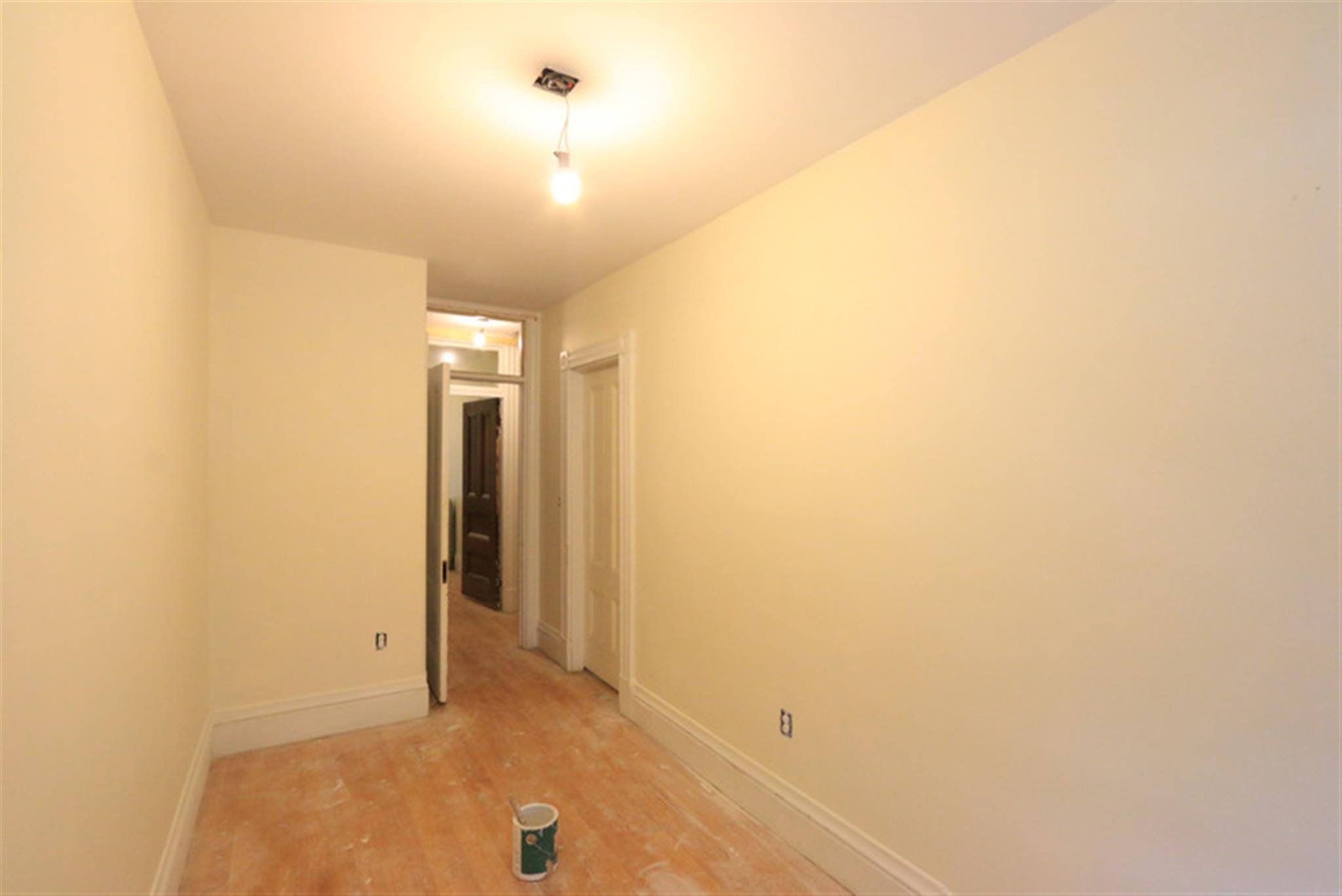 64 Vinal Ave, Prospect Hill