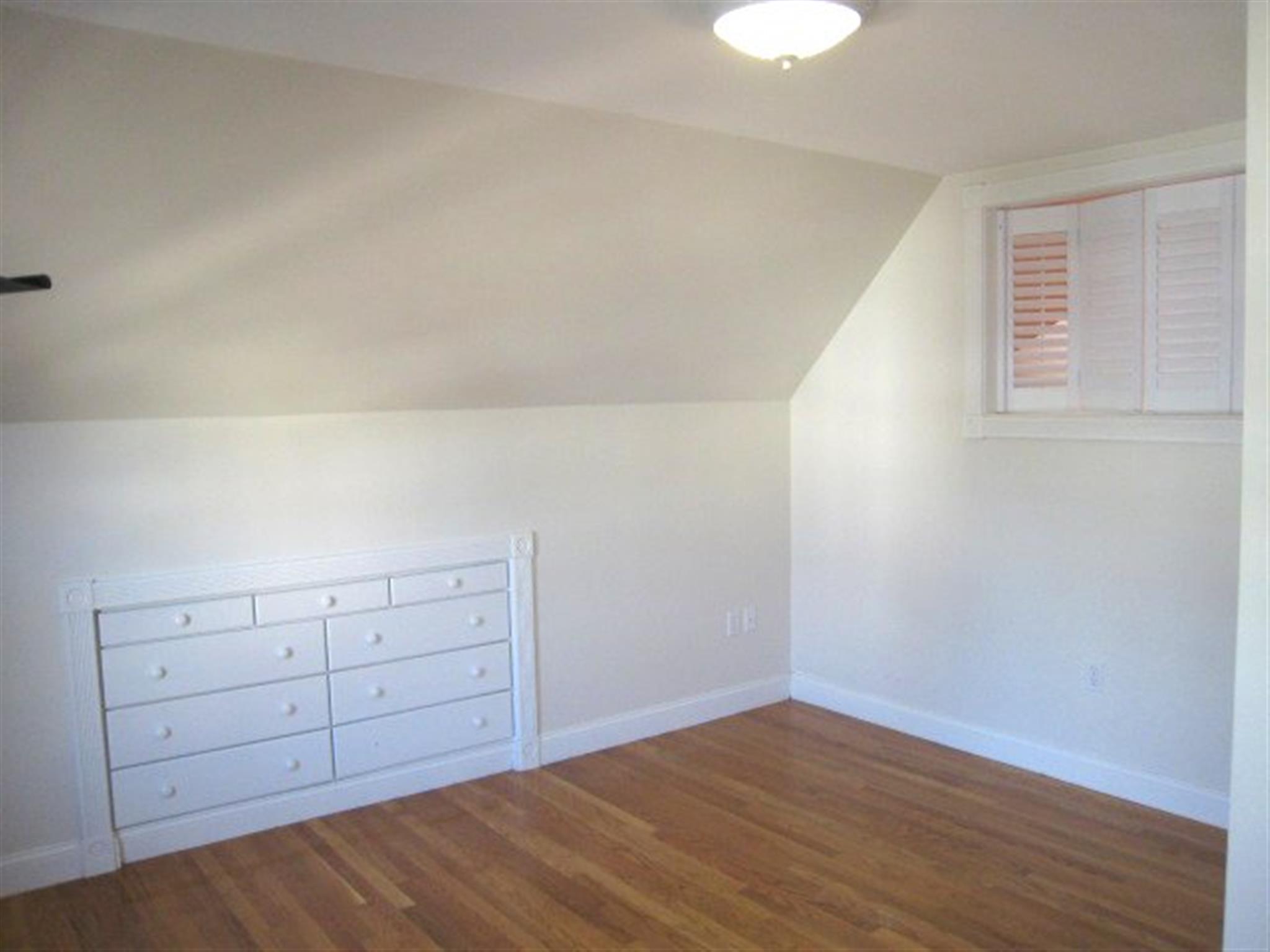 61 Hall Ave, Davis Square