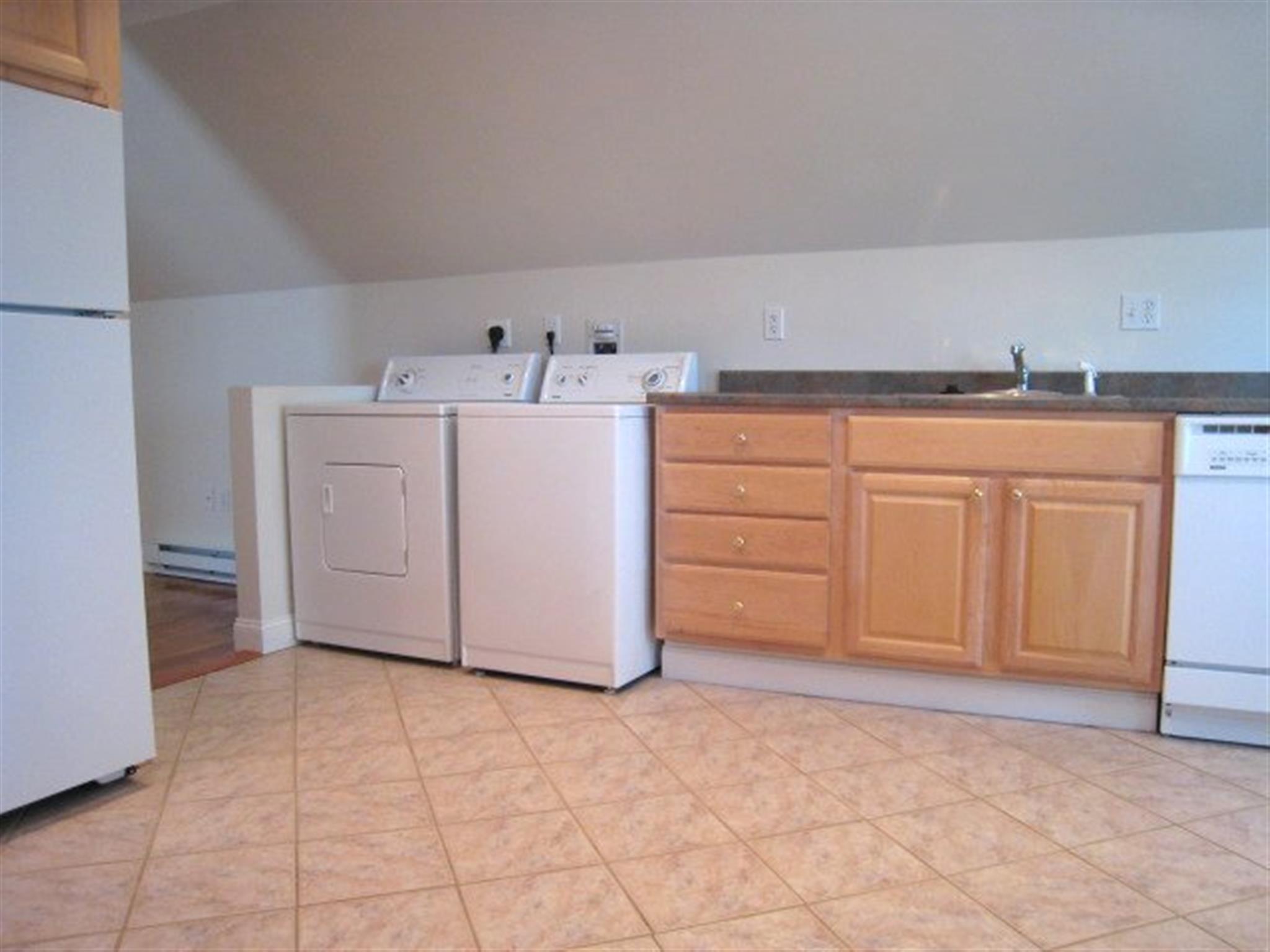 61 Hall Ave, Davis Square