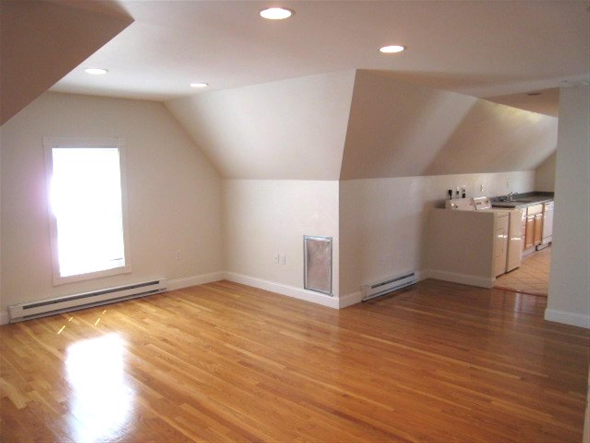 61 Hall Ave, Davis Square