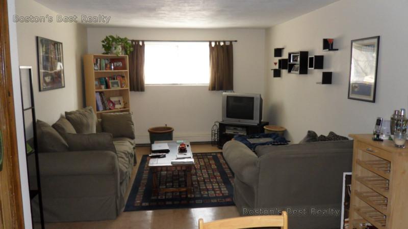 445 Washington St, Brighton