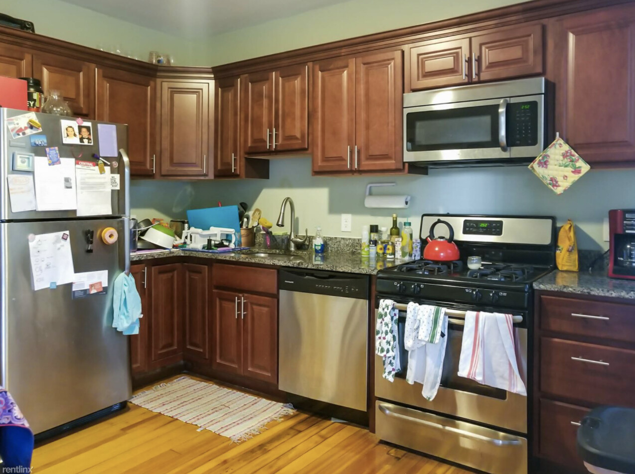 2 Wyman Pl, Jamaica Plain