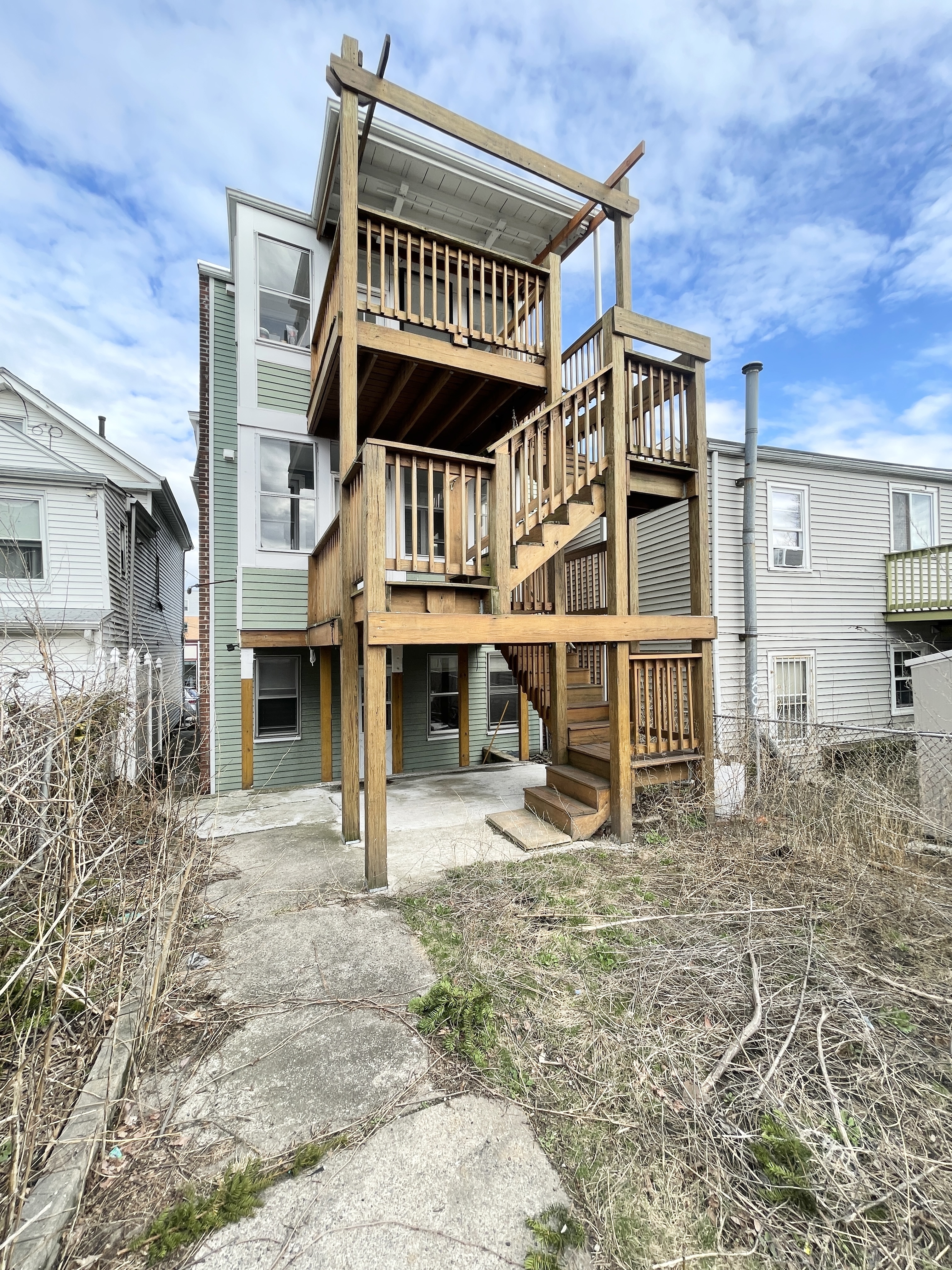 2 Wyman Pl, Jamaica Plain